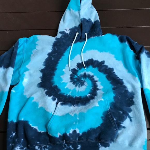 Tie dye hoodie - Picture 2 of 3